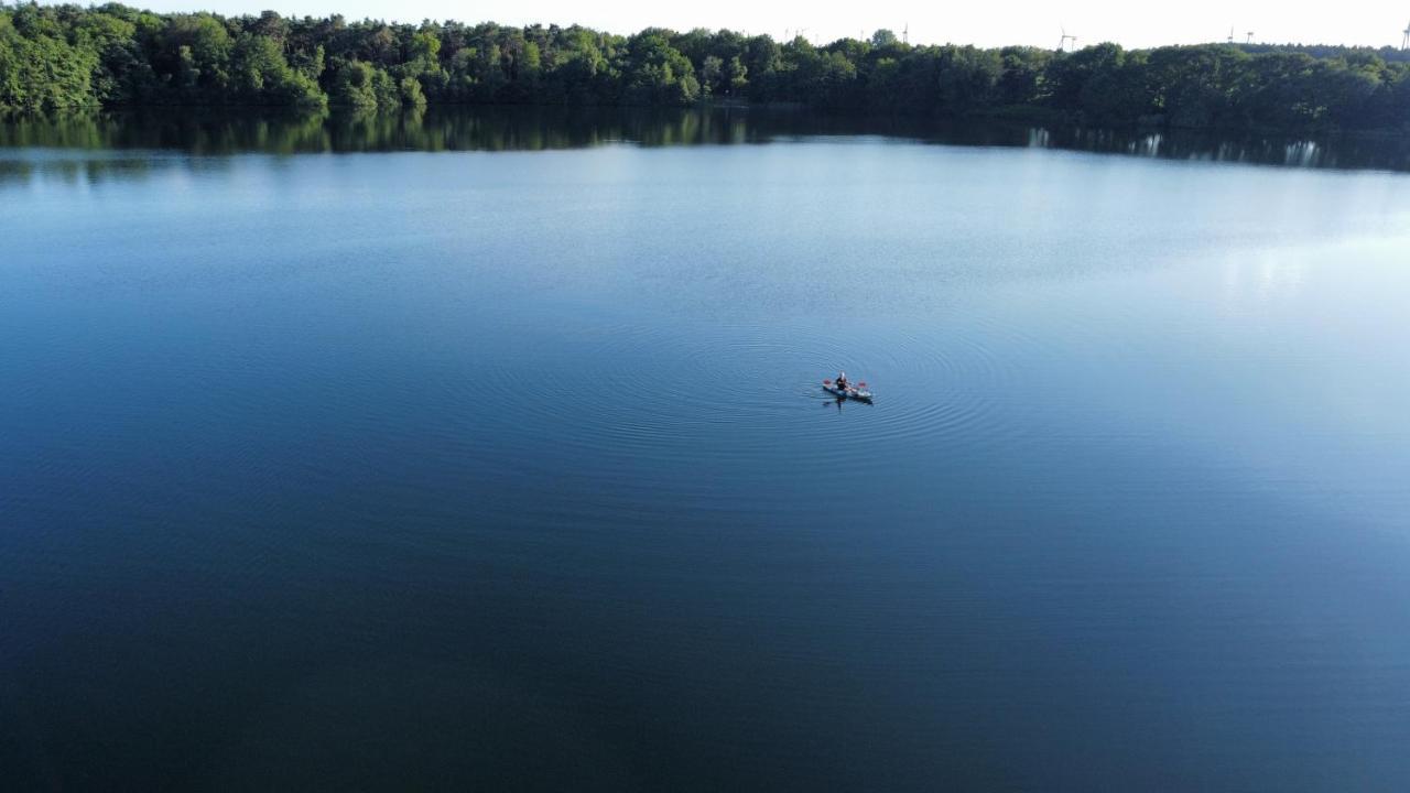 Schoenes Ferienhaus Mit Sauna Am Harkebruegger See In Der Naehe Von Oldenburg Barssel  Bagian luar foto